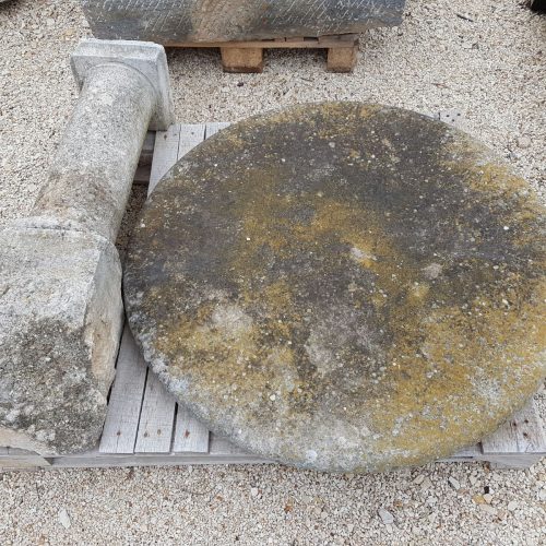 tavolo.in.pietra.anticato